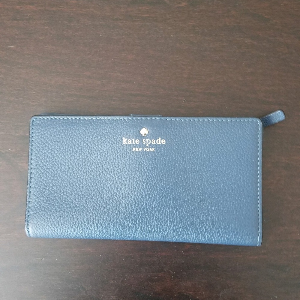 Kate Spade Cobble Hill Stacy Wallet-Wedgewood Blue
